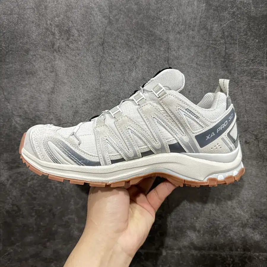 SL300320 Outdoor Functional Sneaker