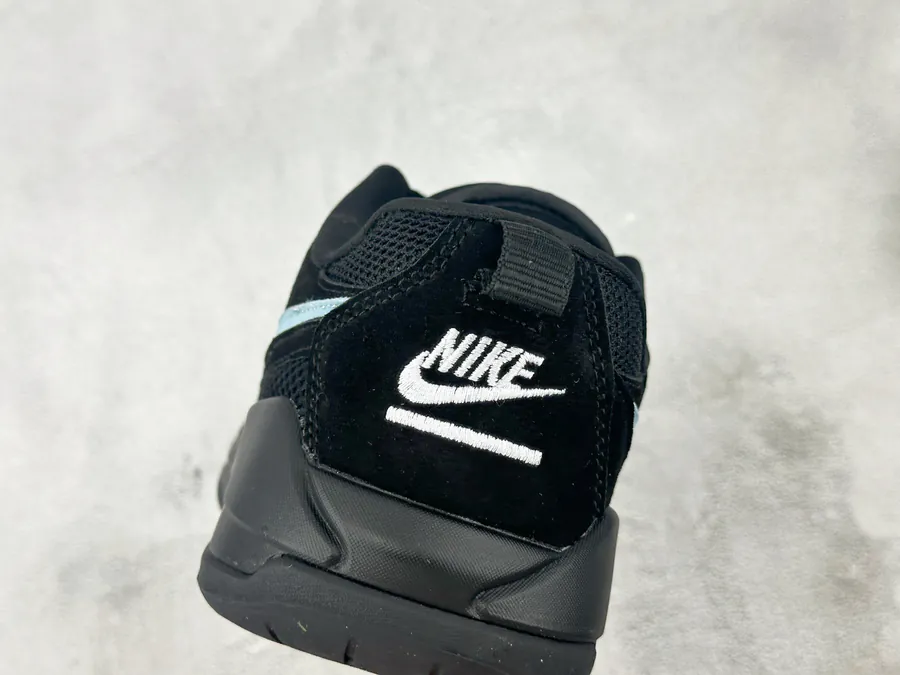 Jordan CMFT Era Bucket Bag Black