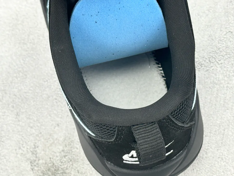 Jordan CMFT Era Bucket Bag Black