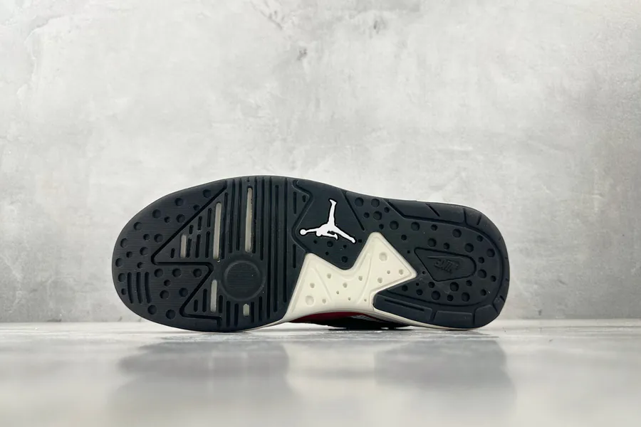 Jordan CMFT Era Chicago White Red