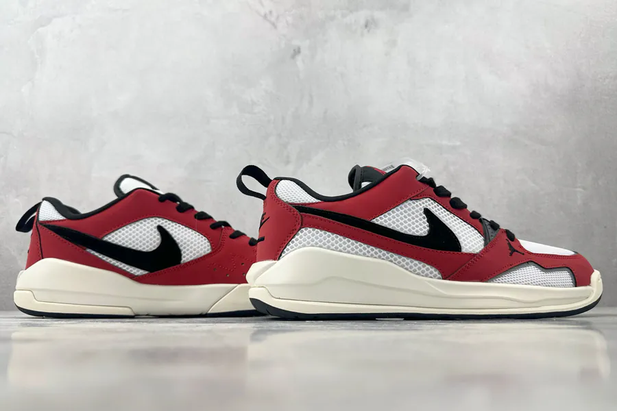 Jordan CMFT Era Chicago White Red