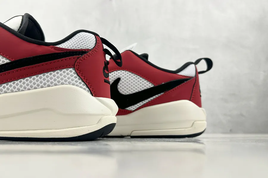 Jordan CMFT Era Chicago White Red