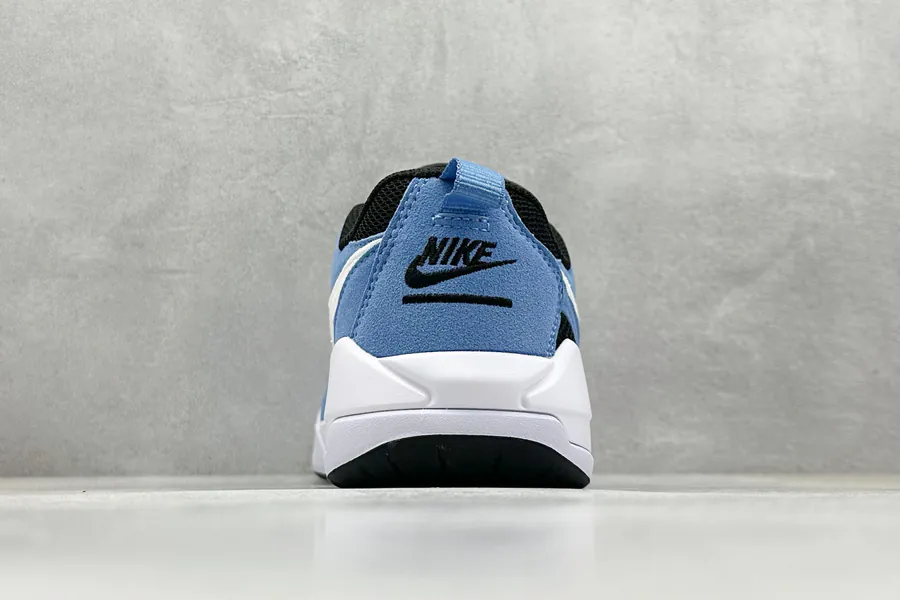 Jordan NK Air Jordan CMFT Era Retro Sneaker