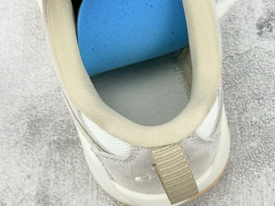 Jordan CMFT Era Bucket Bag