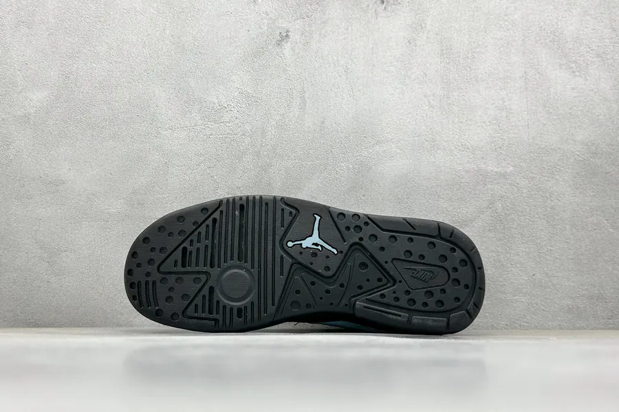 Jordan NK Air Jordan CMFT Era Retro Sneaker