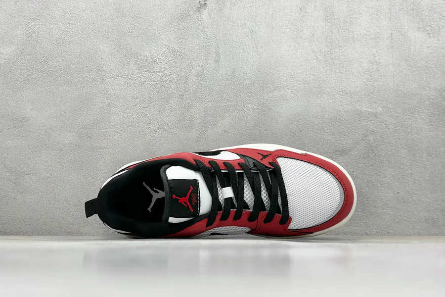 Jordan NK Air Jordan CMFT Era Retro Sneaker