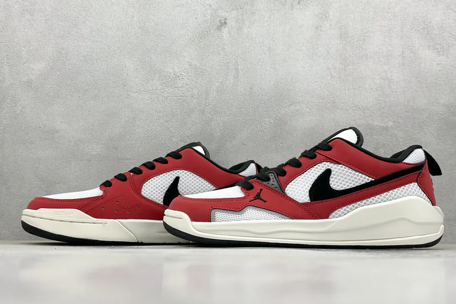 Jordan NK Air Jordan CMFT Era Retro Sneaker