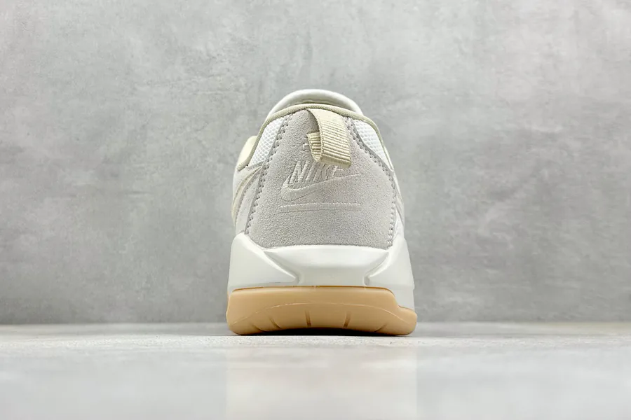 Jordan NK Air Jordan CMFT Era Retro Sneaker