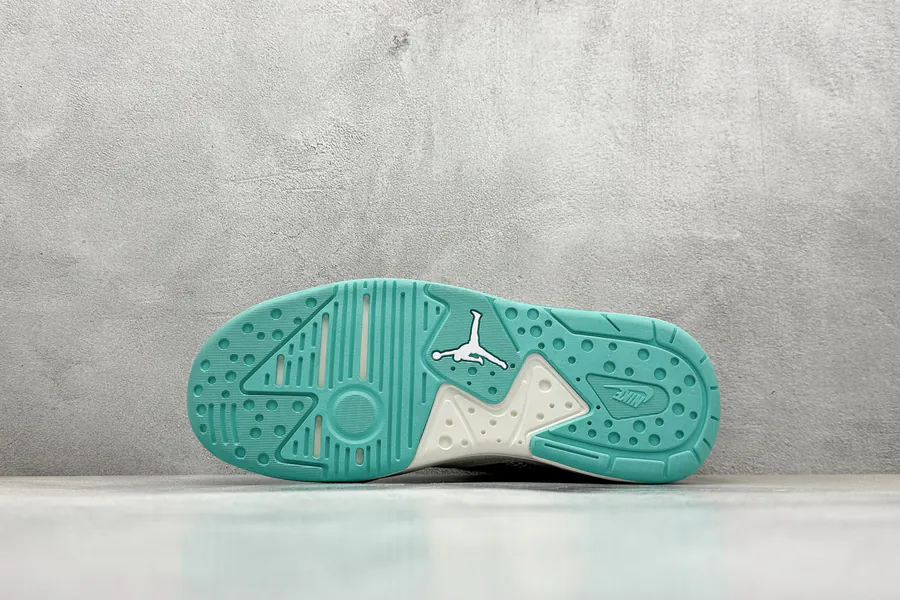 Jordan NK Air Jordan CMFT Era Retro Sneaker