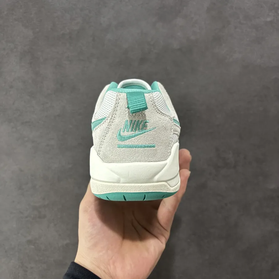 Jordan NK Air Jordan CMFT Era Retro Sneaker