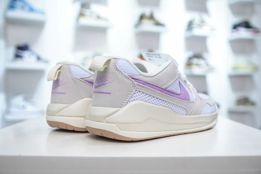 Jordan NK Air Jordan CMFT Era Retro Sneaker