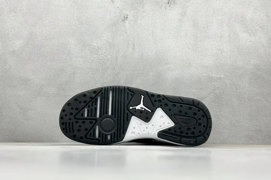 Jordan NK Air Jordan CMFT Era Retro Sneaker