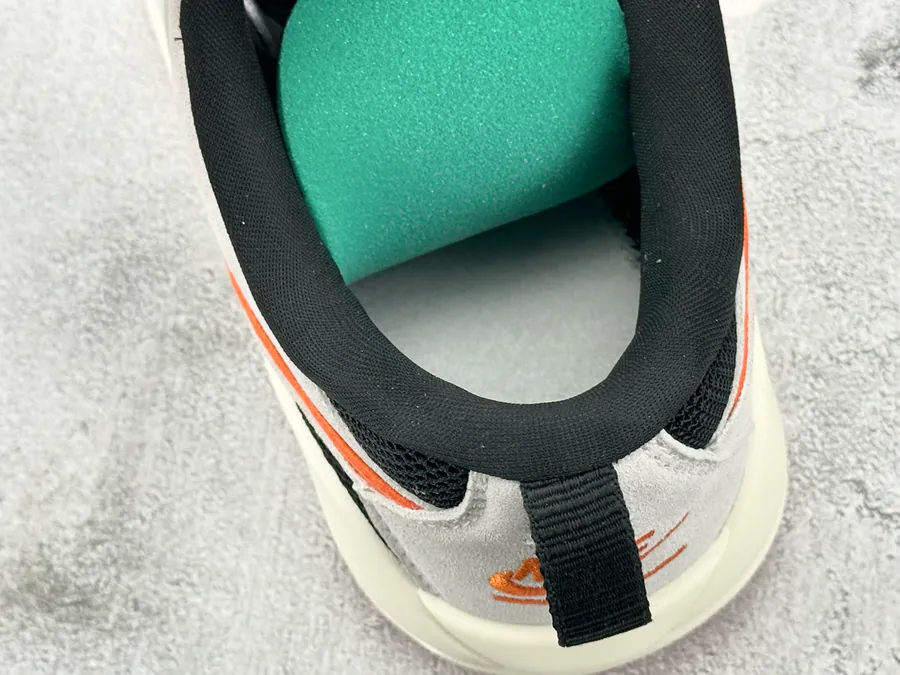 Jordan CMFT Era Exclusive Original