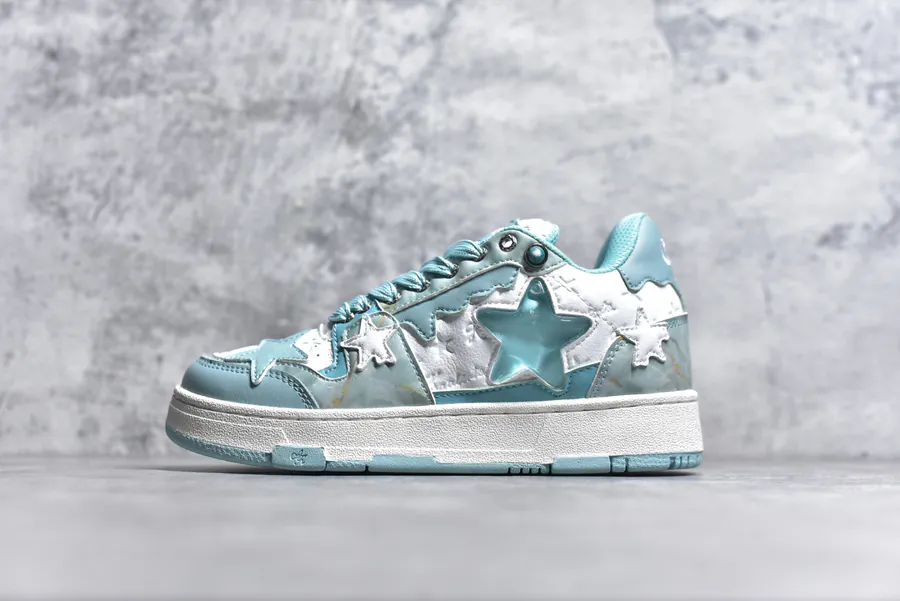 KAALIXTO Retro Vintage Starry Casual Low Top Sneakers