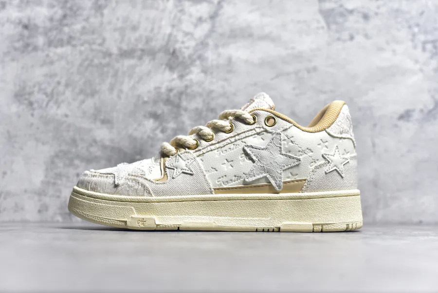 KAALIXTO Retro Vintage Starry Casual Low Sneakers