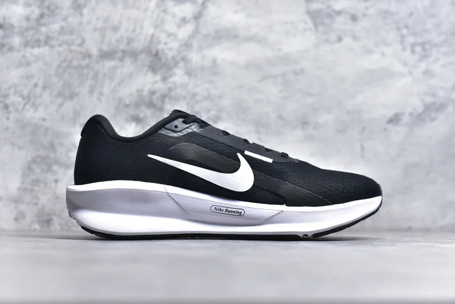 Nike Downshifter 13 Wide Runway Collection Running Shoes