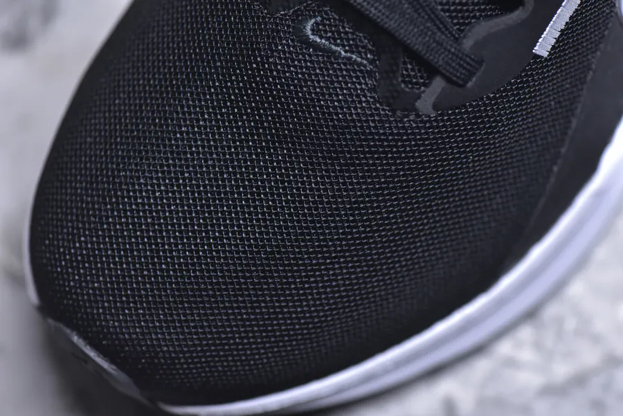 Nike Revolution 13 Wide Running Shoes
