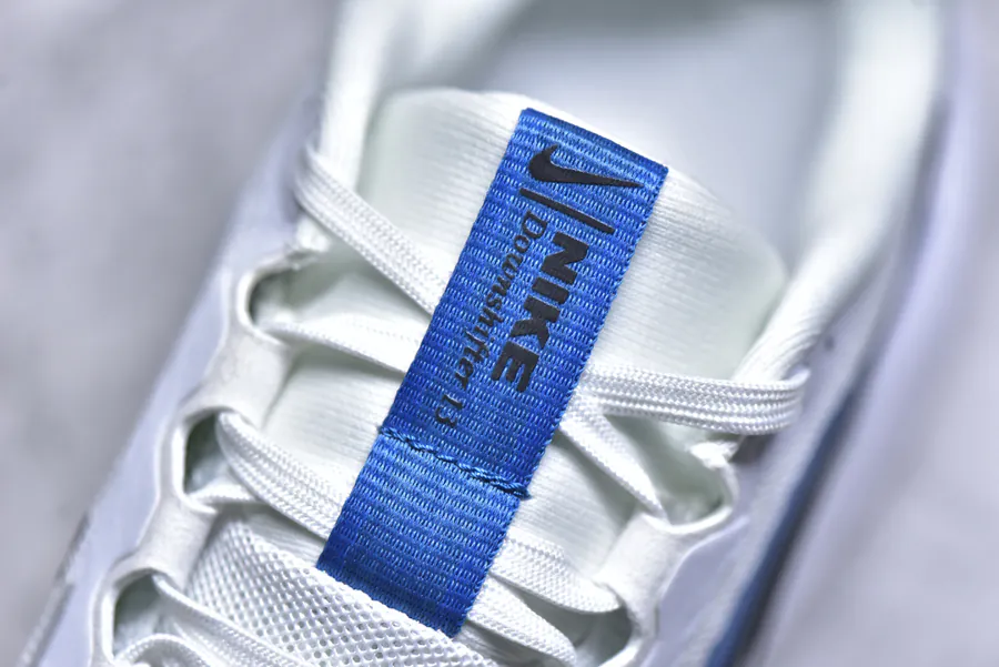Nike Revolution 13 Wide Running Shoes