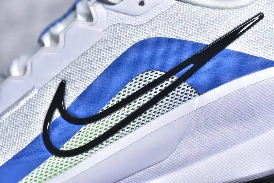 Nike Revolution 13 Wide Running Shoes