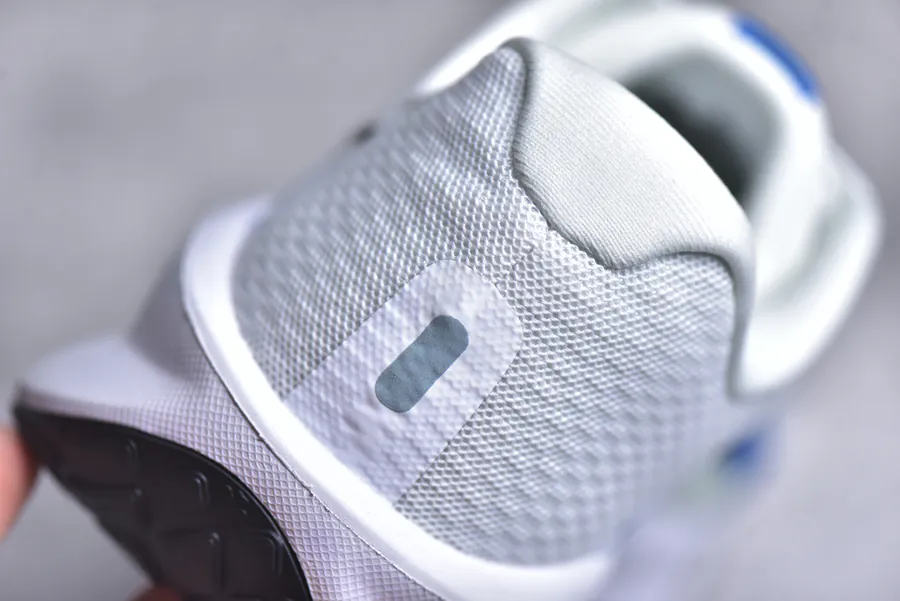 Nike Revolution 13 Wide Running Shoes