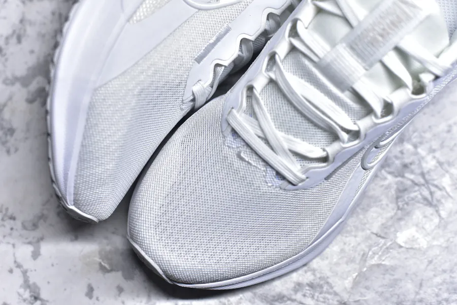 Nike Downshifter 13 Wide Running Shoes for Casual and Performance Runners