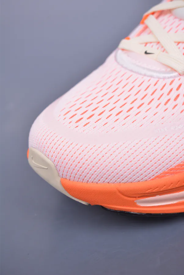 Nike Air Zoom Vomero 18 Premium Running Shoes