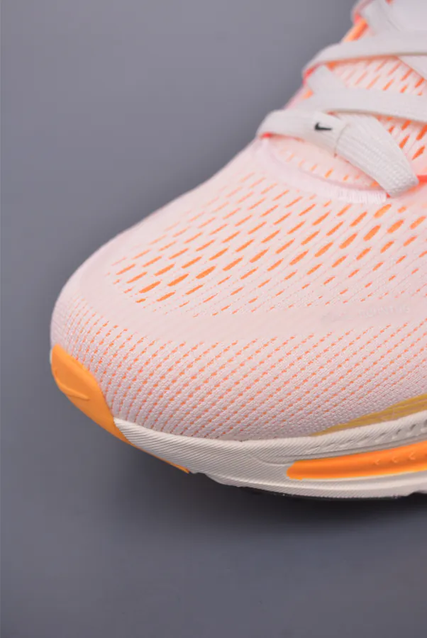 Nike Air Zoom Vomero 18 Premium Running Shoes