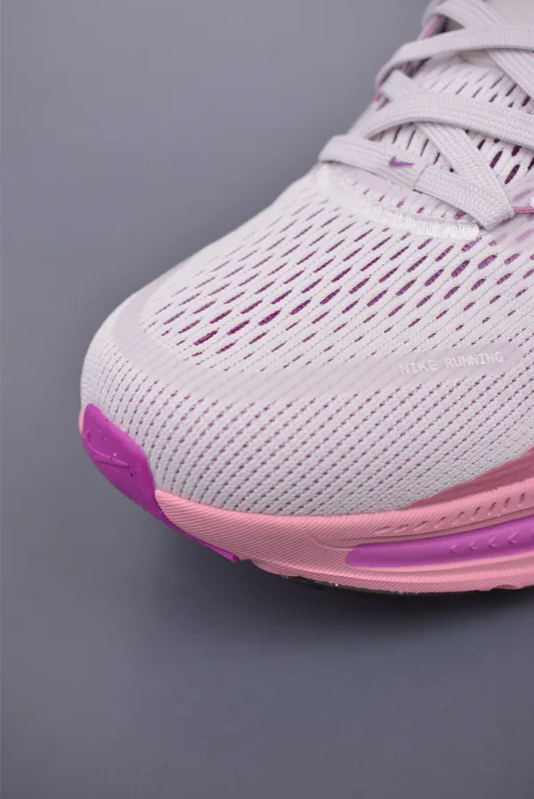 Nike Air Zoom Vomero 18 Premium Running Shoes