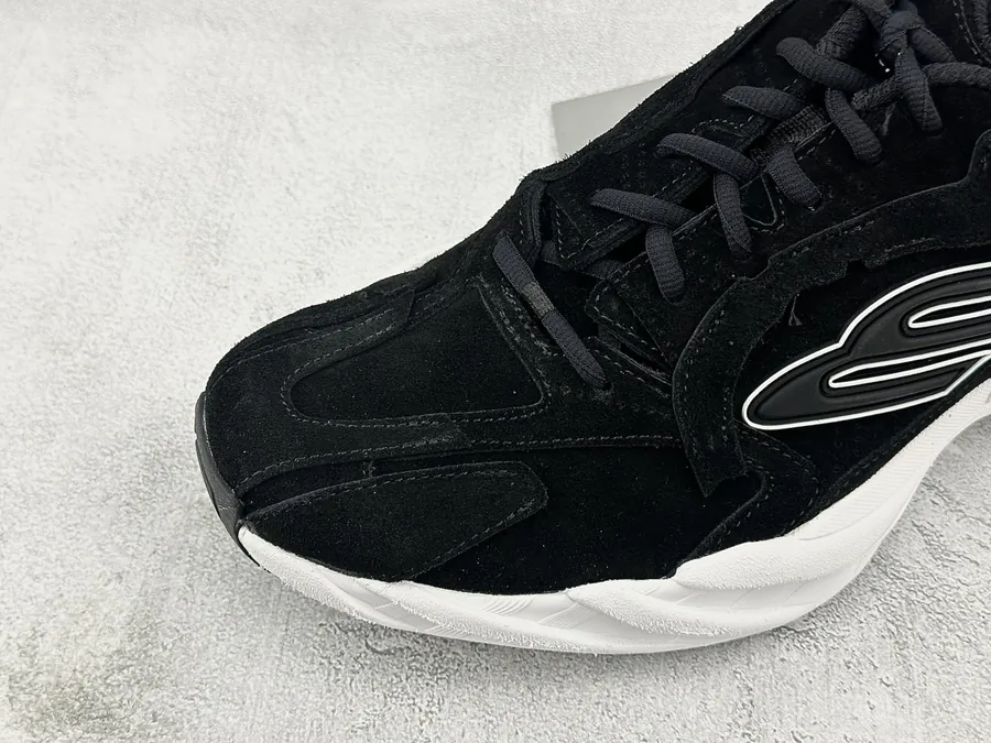 Balenciaga Monday Black