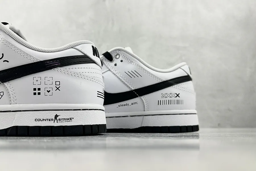 Nike Dunk印花集 白黑色