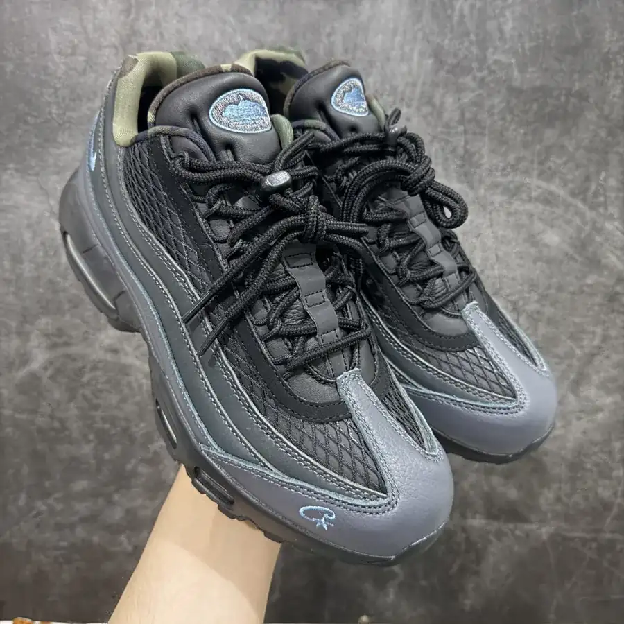 Nike Air Max 95 Retro Running Shoes FB2709 002