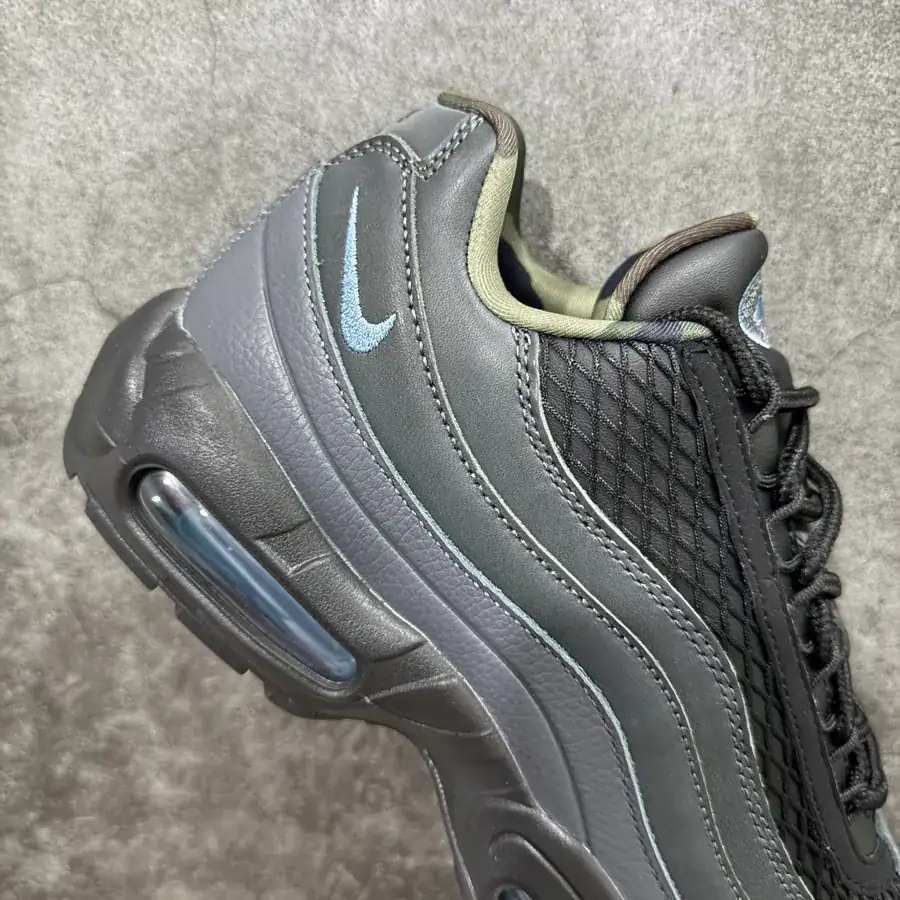 Nike Air Max 95 Retro Running Shoes FB2709 002