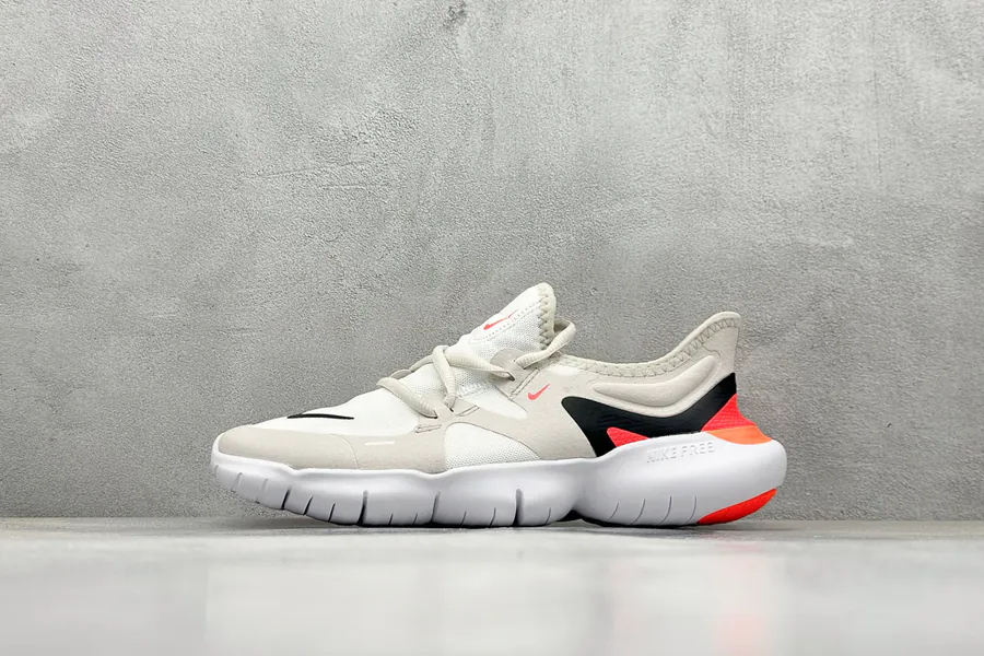 Nike Free RN 5.0 Lightweight Running Shoes with Breathable Oxford Material