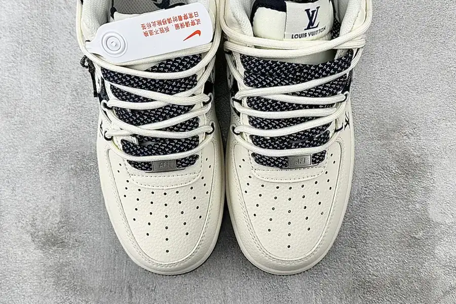 Nike Air Force 107 OG Edition