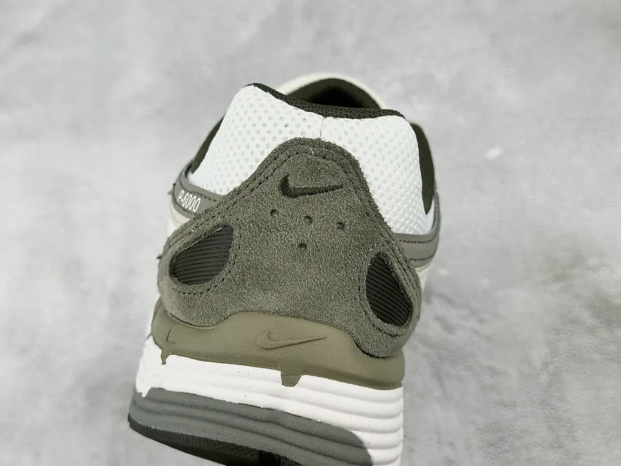 Nike P 6000 Light Army Phantom Green