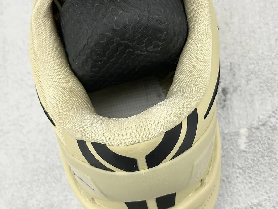 Nike Kobe 8 Protro TB in Yellow