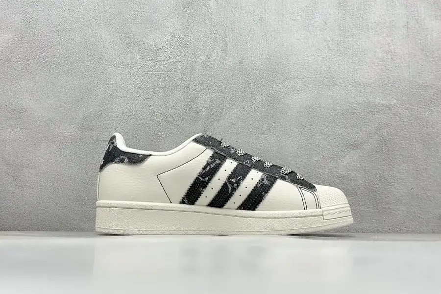AD Originals Superstar x Louis Vuitton White Black