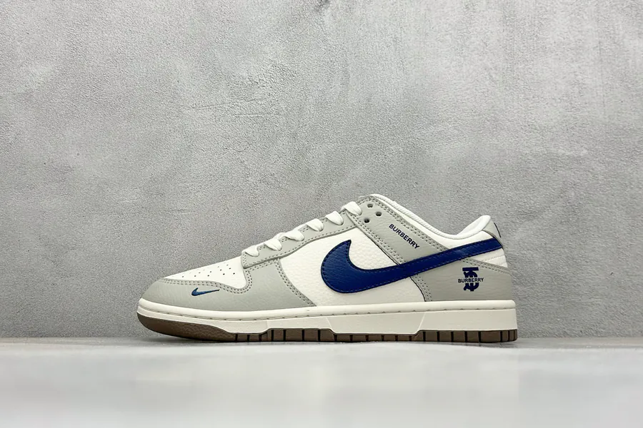 Nike SB Dunk Low x BURBERRY Gray White Small Chevron