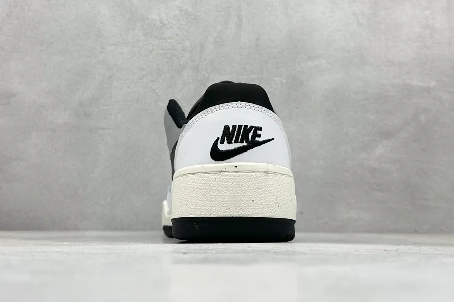 Nike Full Force Low Retro Style Sneaker