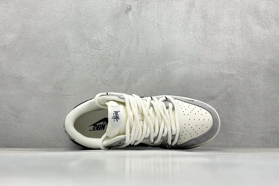 Nike SB Dunk Low x Stussy Blue Hook Double Strap