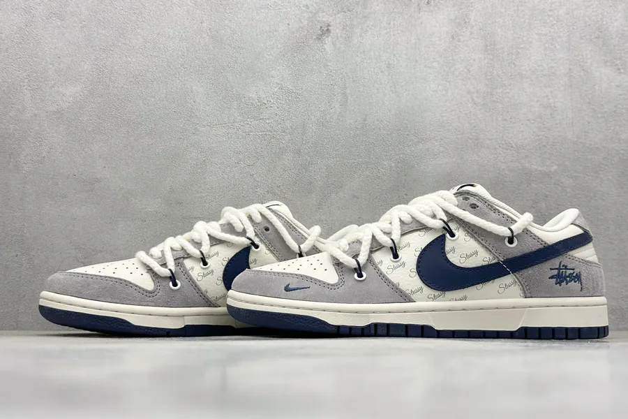 Nike SB Dunk Low x Stussy Blue Hook Double Strap
