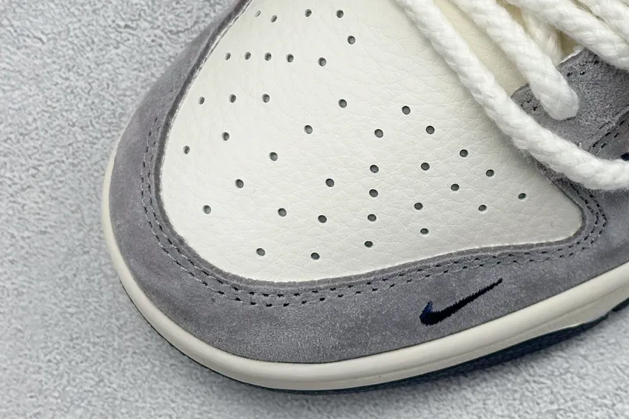 Nike SB Dunk Low x Stussy Blue Hook Double Strap