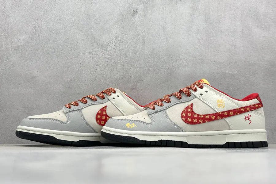 Nike SB Dunk Low Dragon Year Limited Edition