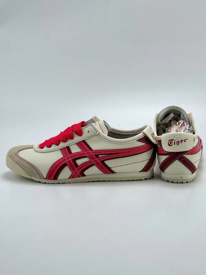 Onitsuka Tiger Mexico 66® Paraty Classic Training Shoe