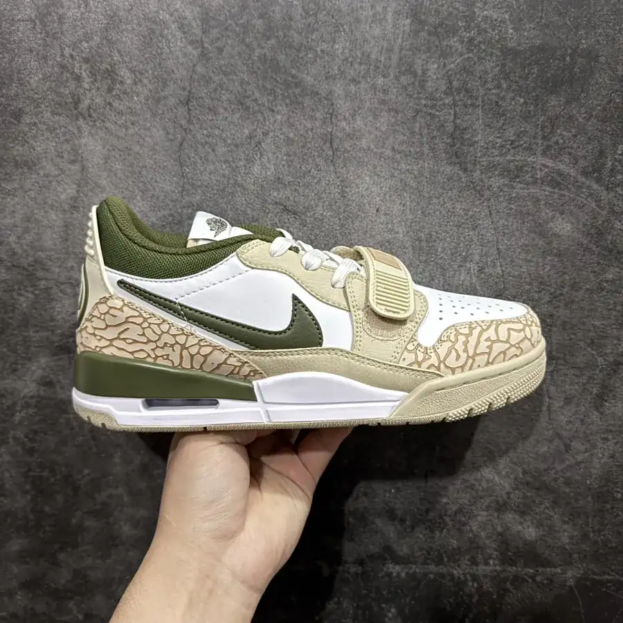 Air Legacy 312 Low Premium Original