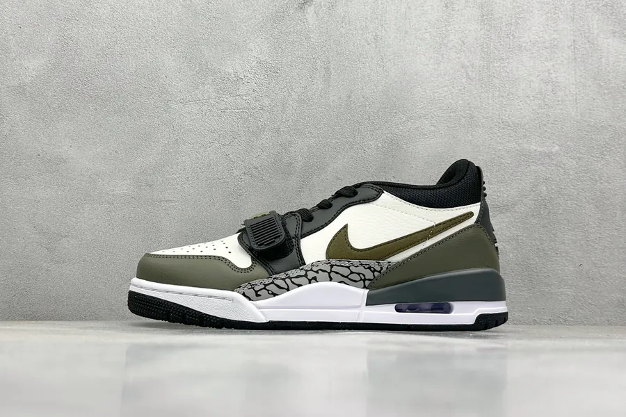 Air Legacy 312 Low 240CX Exclusive
