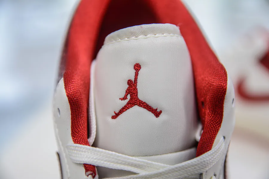 Air Jordan 1 Low AJ1 Original Leather Sneaker