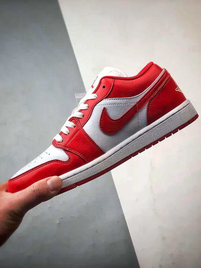 Air Jordan 1 Low White Red