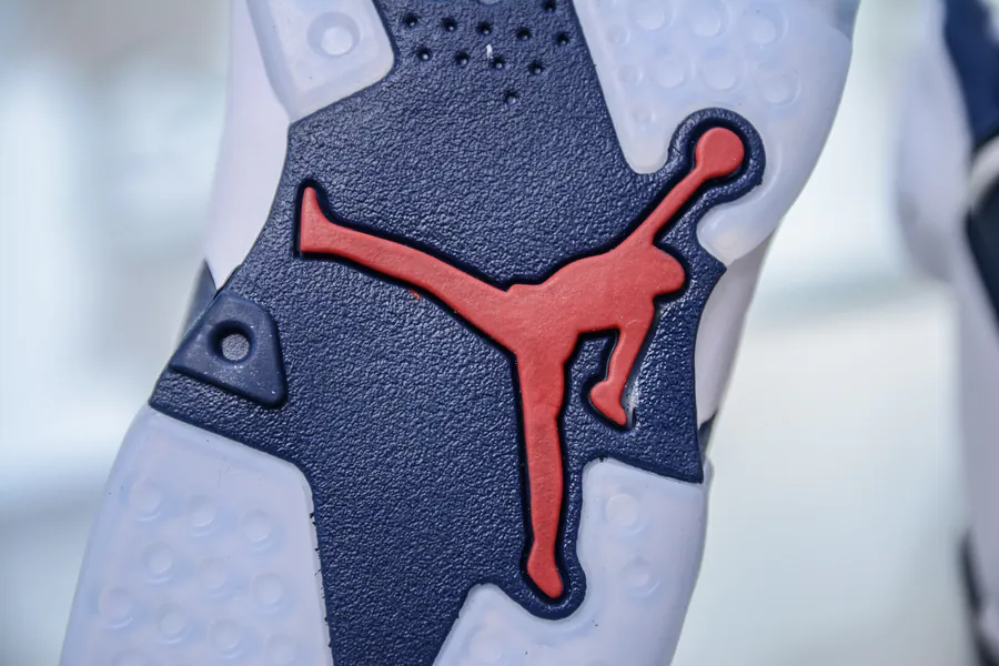 Air 6 Retro Olympic 2024 Basketball Shoe