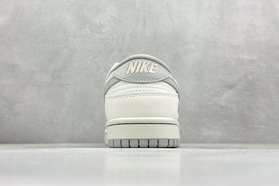 Nike SB Dunk Low SC Version, 3M Reflective, Clean Leather, Minimalist Design